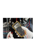 Fluke 15B MAX Economical Digital Multimeter - Image 2