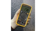 Fluke 17B MAX Digital Multimeter - Image 2