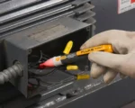 Fluke 2AC Non-Contact Voltage Tester - Image 3