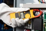 Fluke 301E Series AC/DC Clamp Meter - Image 4